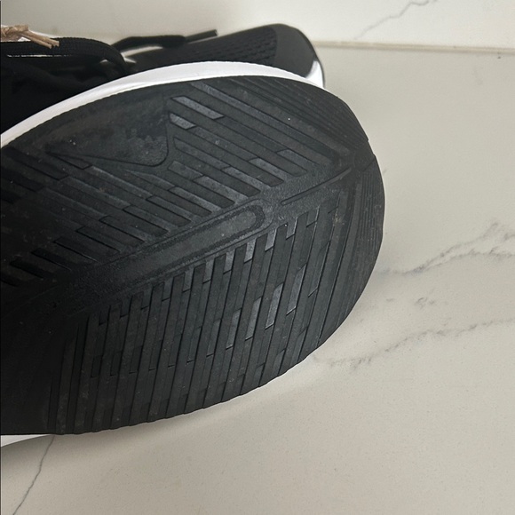 Adidas Running Shoes in Black and White - Picture 5 of 5